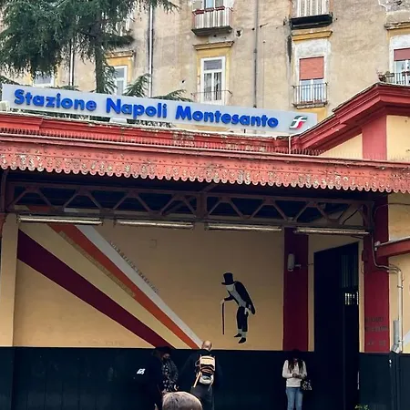 Casa Montesanto 21 *